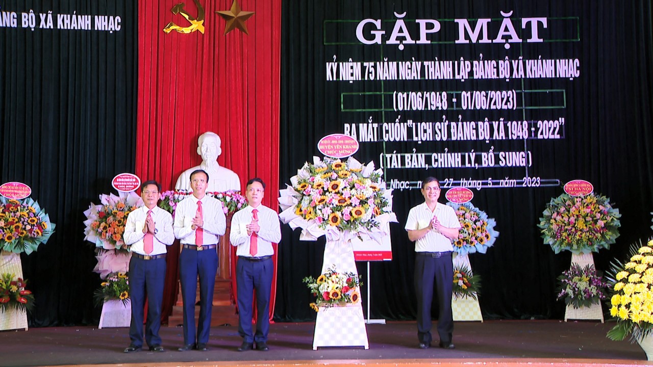 Toàn văn bài diễn văn ôn lại truyền thống của đồng chí Lê Hồng Kiên, Bí thư BCH Đảng bộ xã tại Hội nghị gặp mặt kỷ niệm 75 năm Ngày thành lập Đảng bộ xã Khánh Nhạc